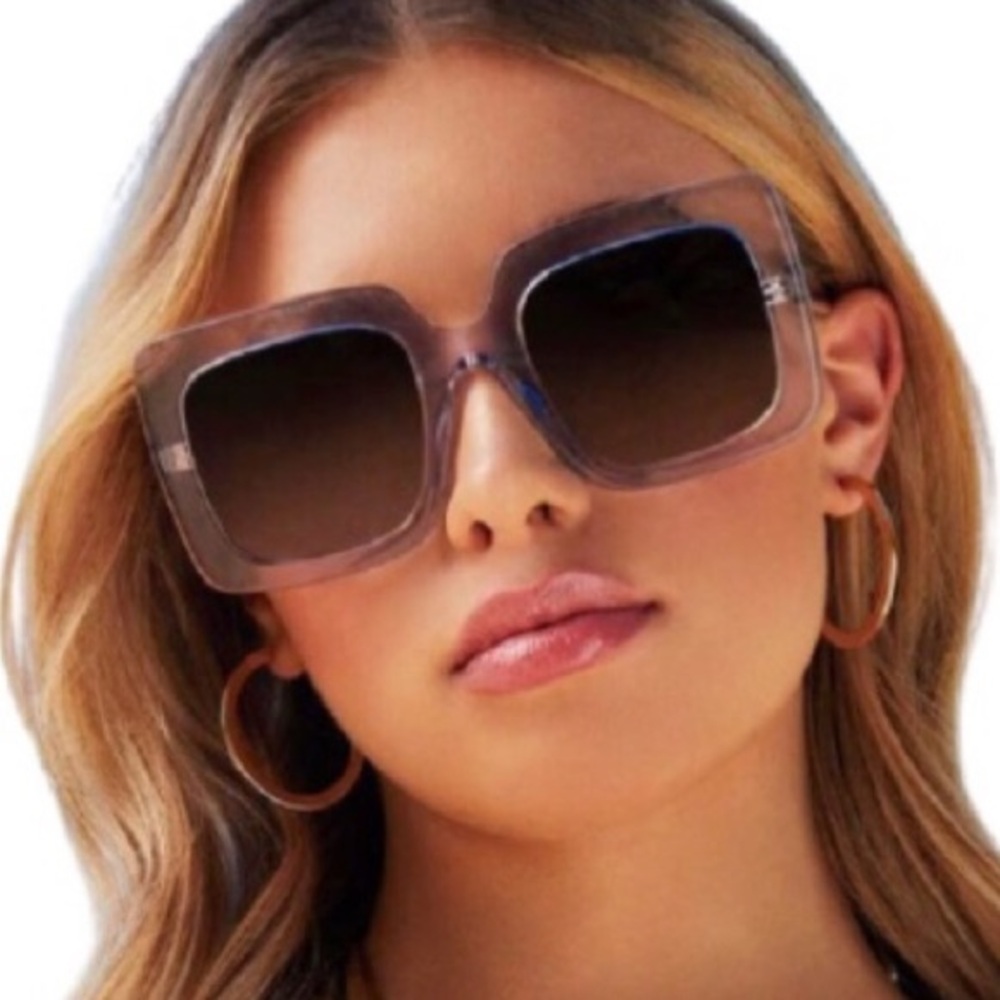 DIFF Sasha Sunglasses NWOT, never worn.